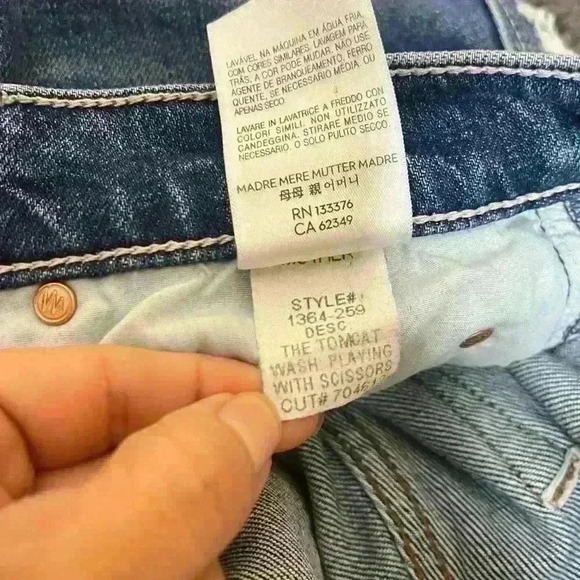 Mother Denim Tomcat Straight Leg Jean in Playing With Scissors Size 26 - Picture 12 of 15